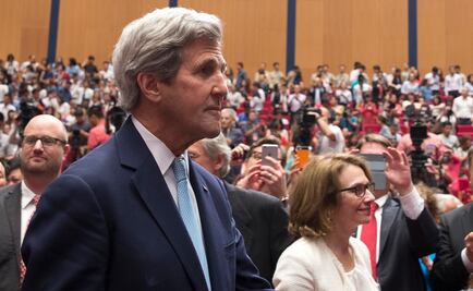 Levantamiento de embargo de armas a Vietnam no es contra China: Kerry