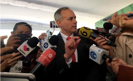 Retirarán cuestionarios de salud para detectar Covid en aeropuertos: López-Gatell