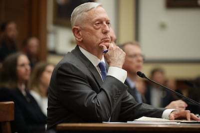 Jefe del Pentágono dice que aún no tiene pruebas de ataque químico en Siria