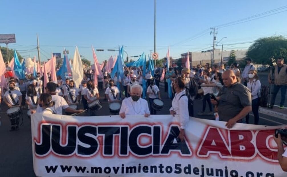 “Ni perdón ni olvido”: sobrevivientes del incendio en guardería ABC exigen atención del gobierno