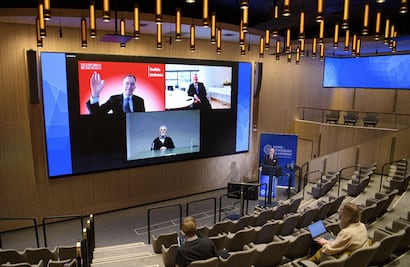 Premios Nobel confían en que la ciencia y los jóvenes solucionarán la crisis climática 