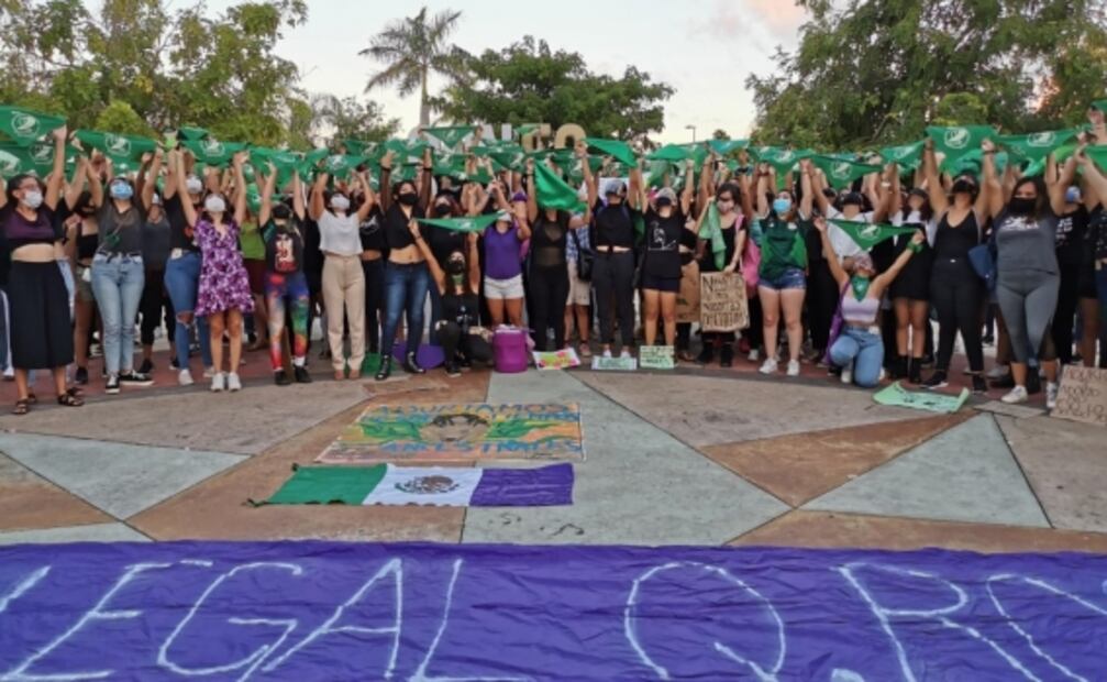 Marchan por la despenalización del aborto en distintos estados
