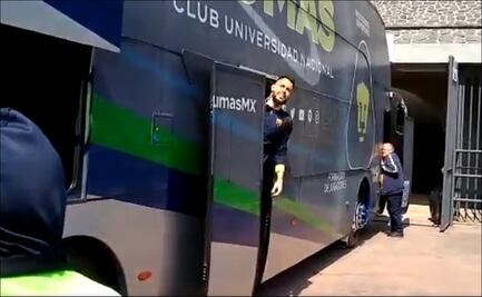 Aficionada insulta a Saldívar y él le responde