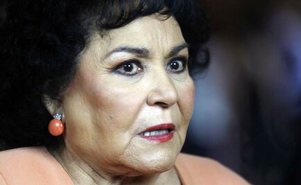 Va Carmen Salinas por agenda cultural y artística