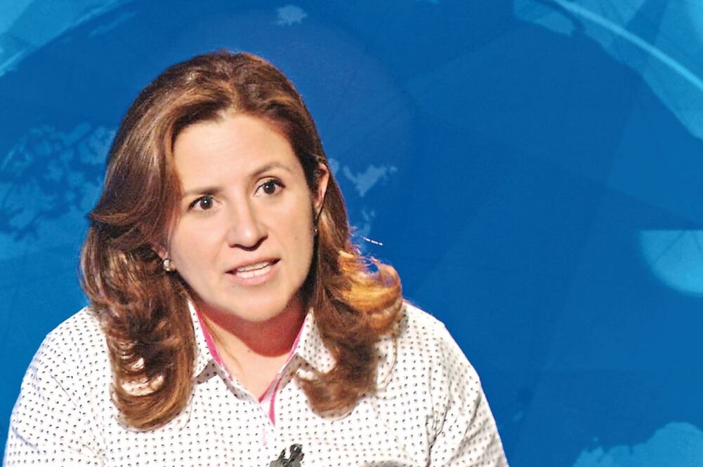 La senadora suplente de la perredista Alejandra Barrales Magdaleno, Martha Tagle, dijo que hay un acuerdo político para mantener su militancia en Movimiento Ciudadano (ESPECIAL)