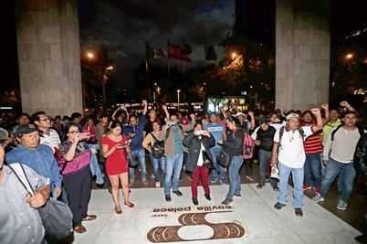 Morena, PT y PES, con el enemigo en casa