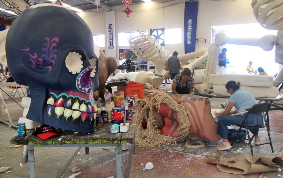 Se exhibirán un total de 21 piezas monumentales las cuales estarán distribuidas en diferentes puntos, 11 de ellas estarán ubicadas en Atlixco como por ejemplo en el sembradío de flor de Cempasúchil y en los Viveros de Cabrera y otras dos más en Juntas Auxiliares. Foto: Omar Contreras/EL UNIVERSAL
