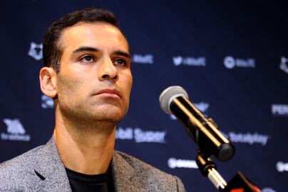 Rafael Márquez promete poco a su afición, lucha nada más