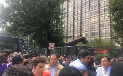 Desalojan Torre de Pemex