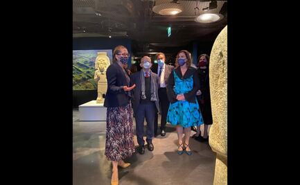 Beatriz Gutiérrez Müller inaugura exposición sobre la cultura olmeca en París