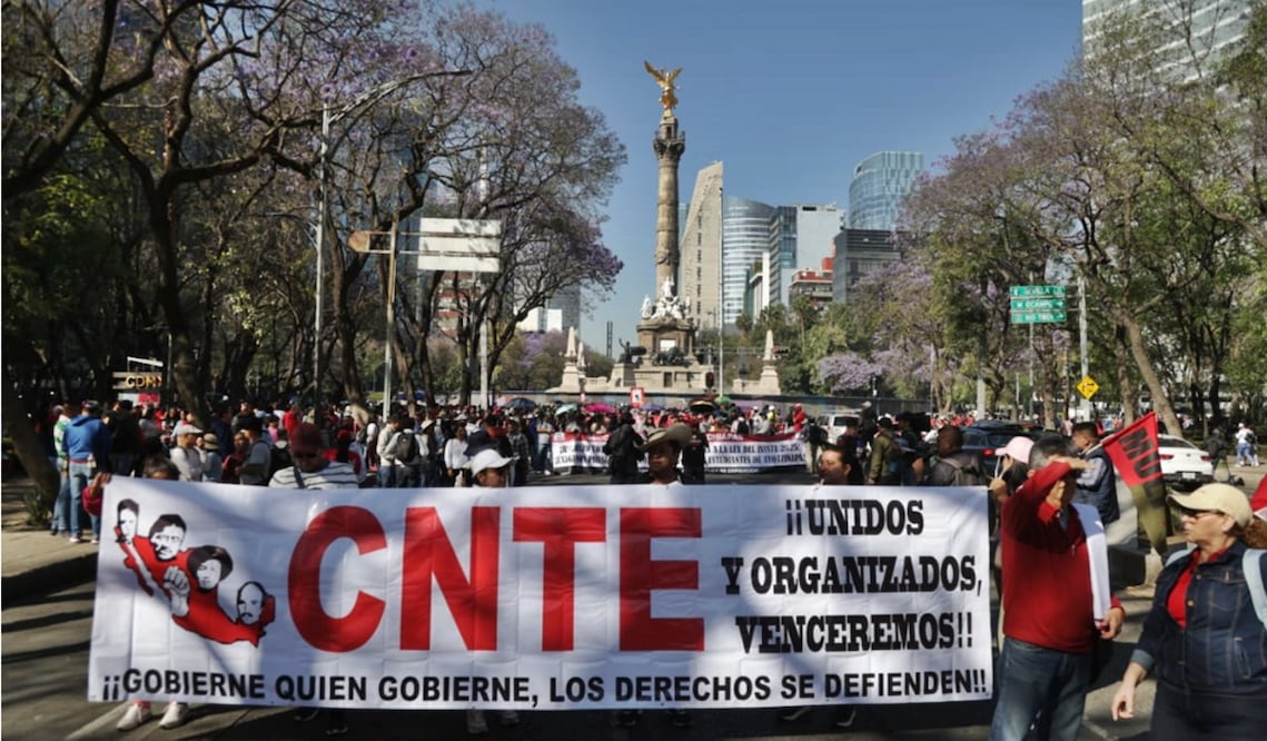CNTE marcha al Zócalo contra iniciativa de Sheinbaum a Ley del ISSSTE (07/03/2025). Foto: Carlos Mejía/Archivo EL UNIVERSAL