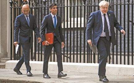 Renuncian ministros clave de Johnson