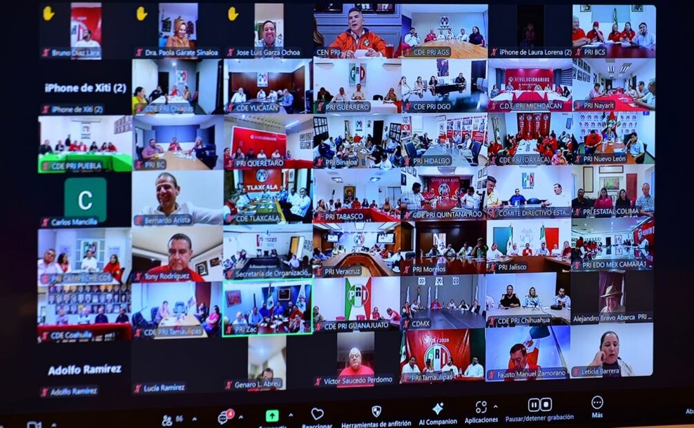 Alejandro "Alito" Moreno se reúne con dirigentes del PRI de los 32 estados (23/10/2025). Foto: Especial
