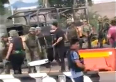 Difunden video de militares y civiles armados en Sinaloa