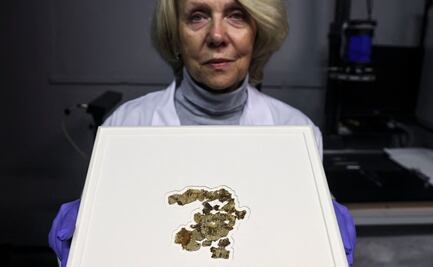 Muestran nuevos fragmentos de pergamino bíblico hallado en cueva del desierto de Judea