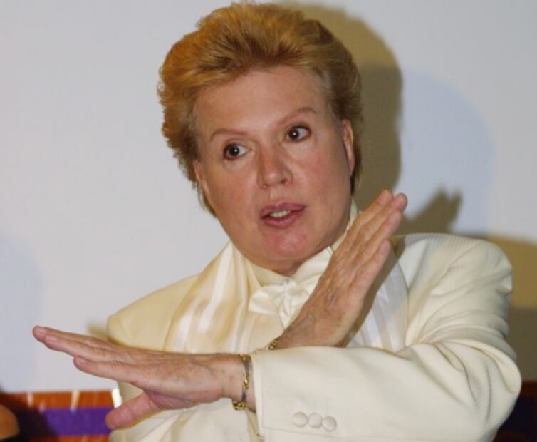 La muerte de su novia, una línea de jabones y su otro nombre; los datos que no sabías de Walter Mercado