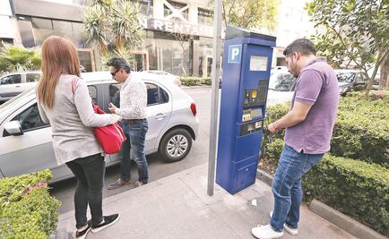 Anuncian ruta legal para frenar cambios en nuevo horario de parquímetros