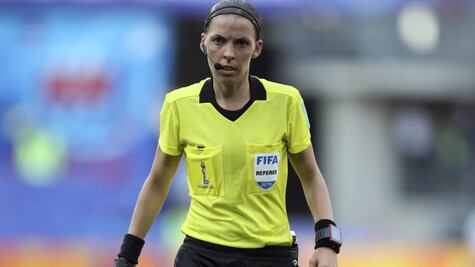 Stéphanie Frappart, primera mujer que arbitrará en la Champions League