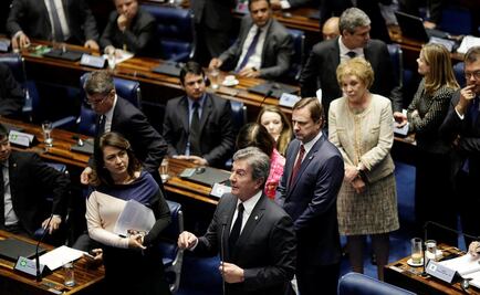 Votación por caso Rousseff se dividirá en dos partes