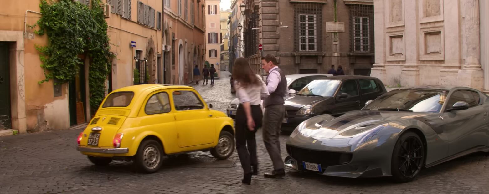 La séptima película integra un auto clásico entre las persecuciones.
