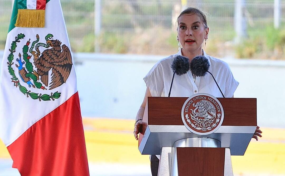 Beatriz Gutiérrez Müller en la ceremonia de repatriación de los restos de Catarino Erasmo Garza, insurgente que se levantó en armas contra Porfirio Díaz este 23 de septiembre del 2024. Fotos: Berenice Fregoso / EL UNIVERSAL