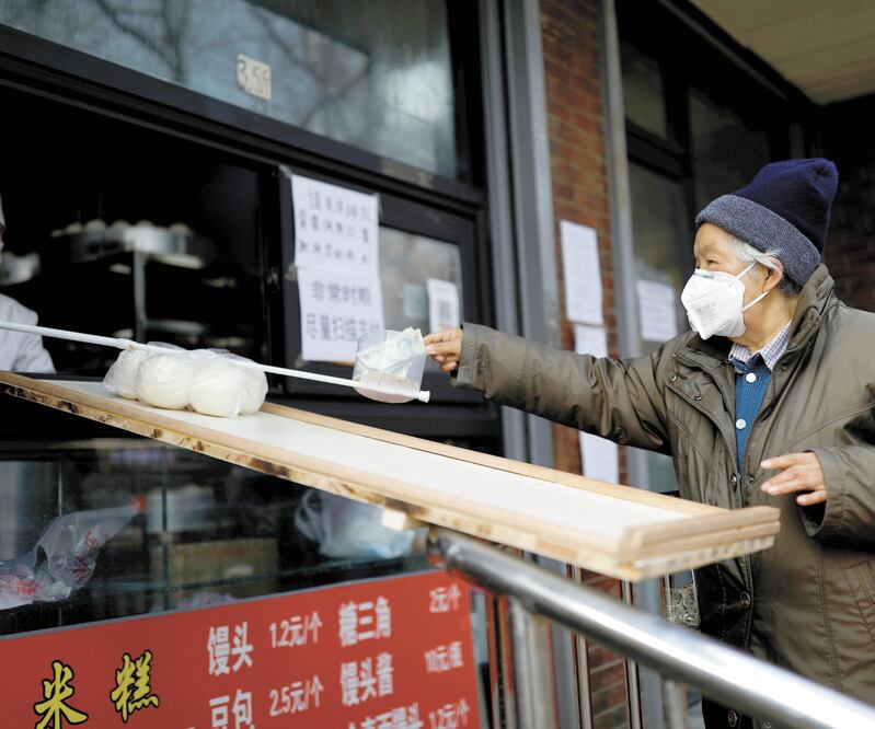 La amenaza sanitaria originada por el coronavirus en China puede afectar todavía más los intercambios de bienes, advierte la OMC. Foto: CARLOS GARCÍA. REUTERS