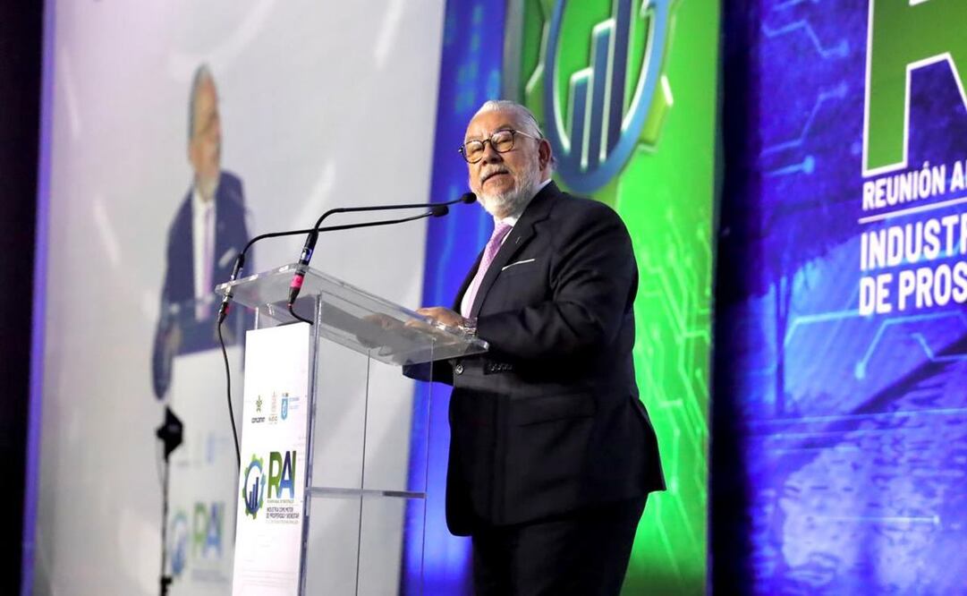 Clausura de la Reunión Anual de Industriales 2024 a cargo del presidente de la Confederación, Alejandro Malagón Barragán. Foto: X @CONCAMIN