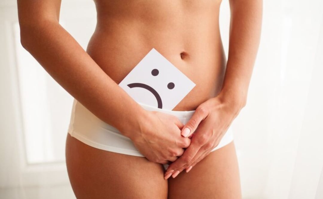 El acné genital, aunque incómodo, puede manejarse con cuidado y atención a la higiene.  Fuente: Freepik.