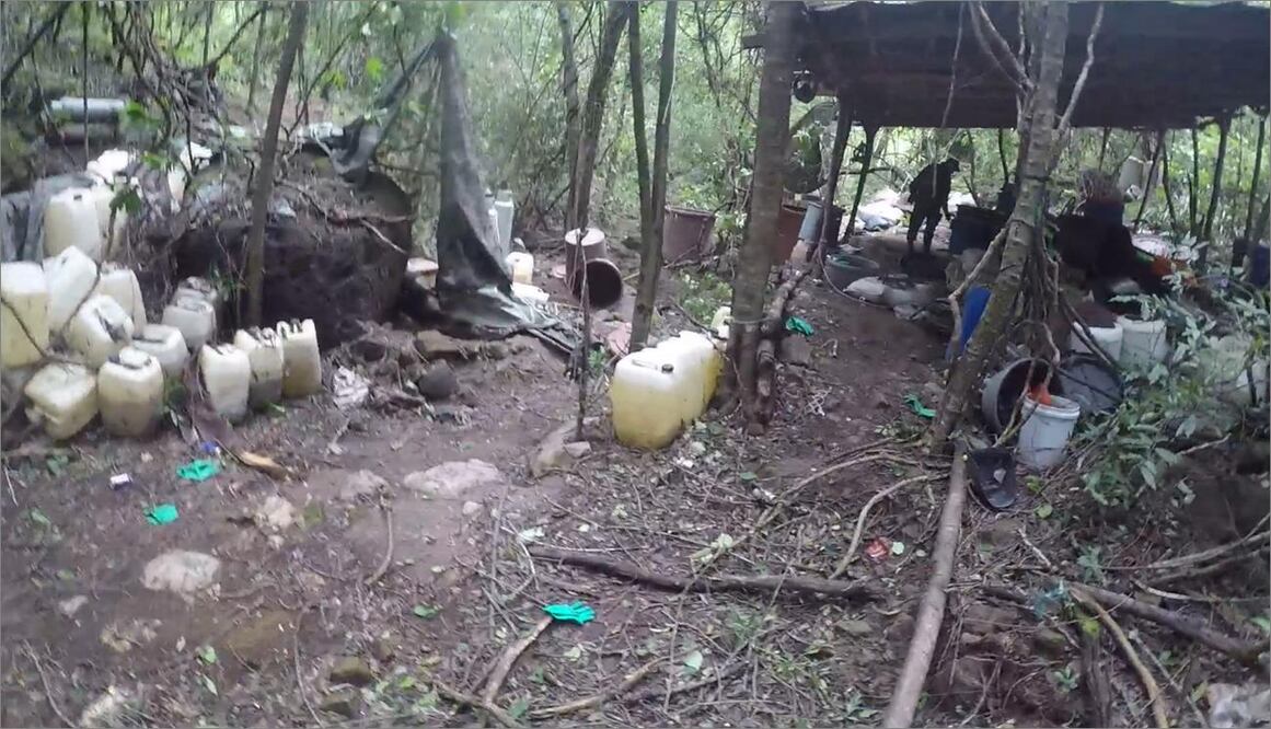 Narcolaboratorio localizado en inmediaciones del poblado El Huejote, el pasado 15 de agosto (Foto: Cortesía)