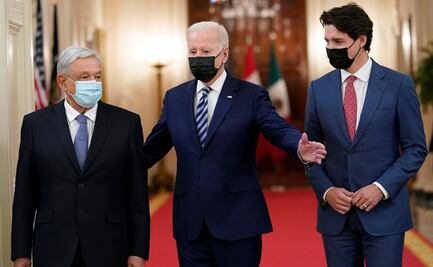 Uno los amenaza; el otro se reúne con ellos