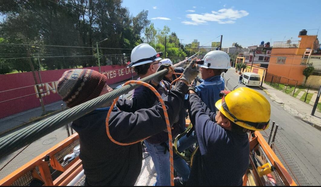 Trabajos en la Línea A de la estación Los Reyes a La Paz. Foto: especial