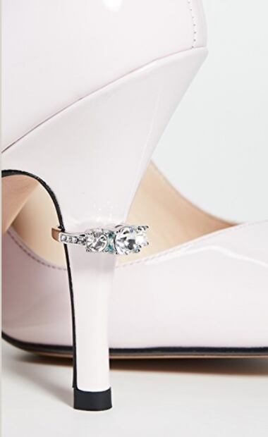  Marc Jacobs apuesta por las zapatillas de compromiso