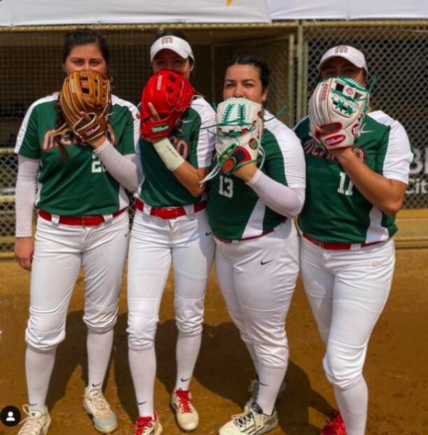 Estos son los uniformes que la selección mexicana de softbol tiraría a la basura