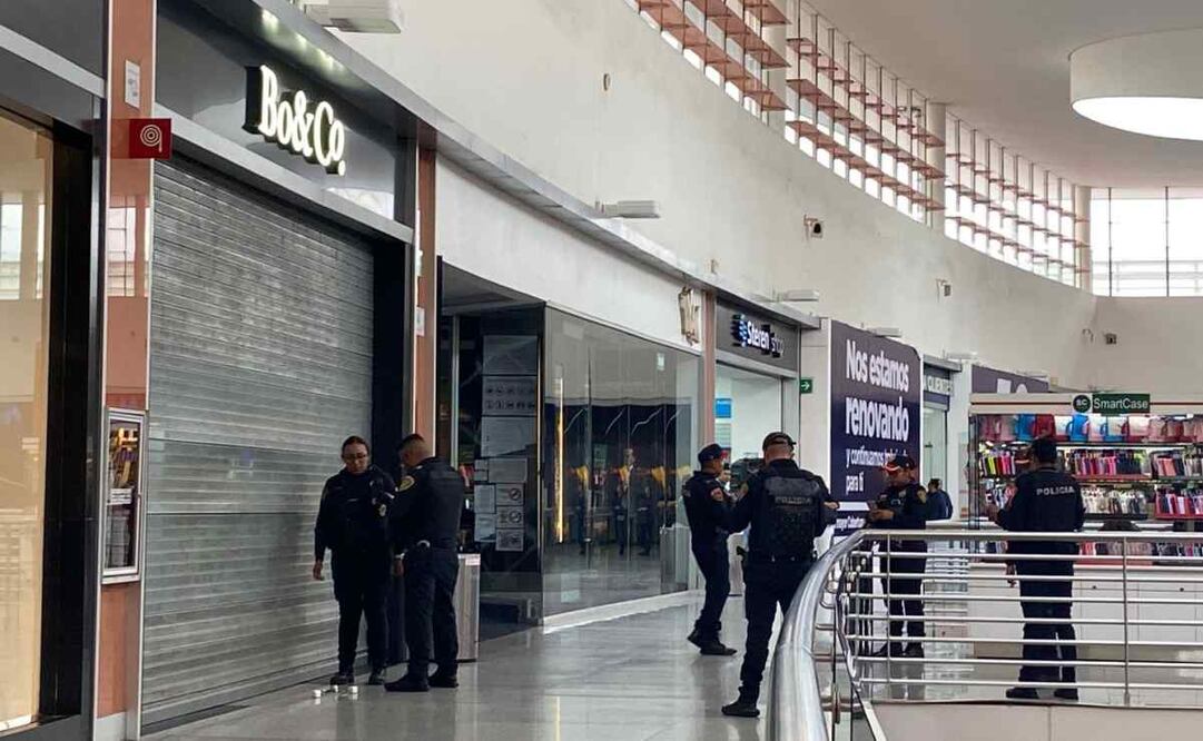 No hubo personas lesionadas, sin embargo, dos empleados del establecimiento fueron atendidos en el lugar tras presentar una crisis nerviosa. Foto: Juan Carlos Williams/EL UNIVERSAL