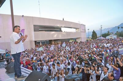 A 3 años de gobierno, El Bronco no rinde buenas cuentas