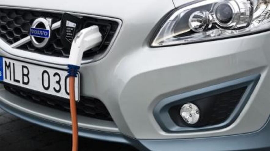 Volvo espera que la mitad de su vehículos sean eléctricos para 2025
