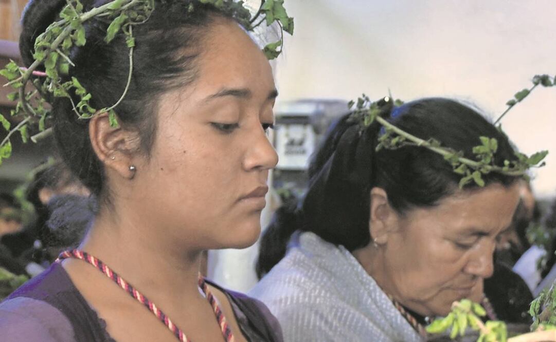 Nieta y abuela protagonizan el primer filme de Alatorre. Foto: Cortesía