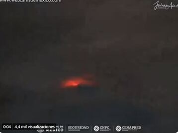 Registra actividad el volcán Popocatépetl la noche de este sábado