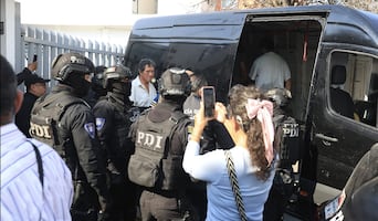 Marcha de Generación Z en CDMX: Definen situación jurídica de 13 de los 18 imputados; Fiscalía solicita medidas cautelares diferenciadas