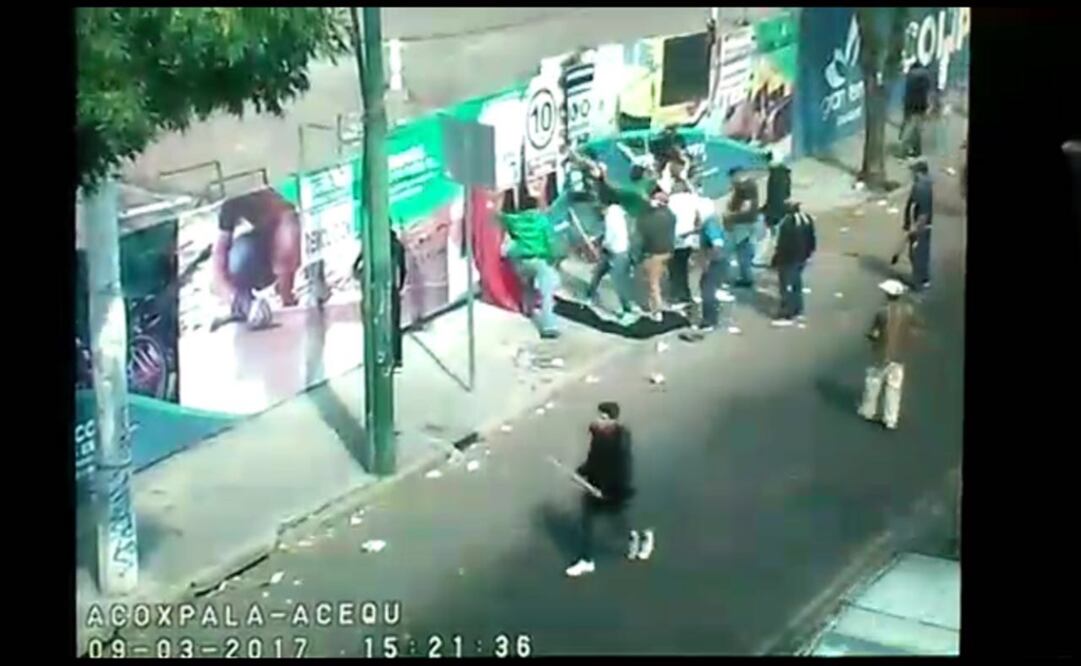 Cámaras graban gresca en Acoxpa