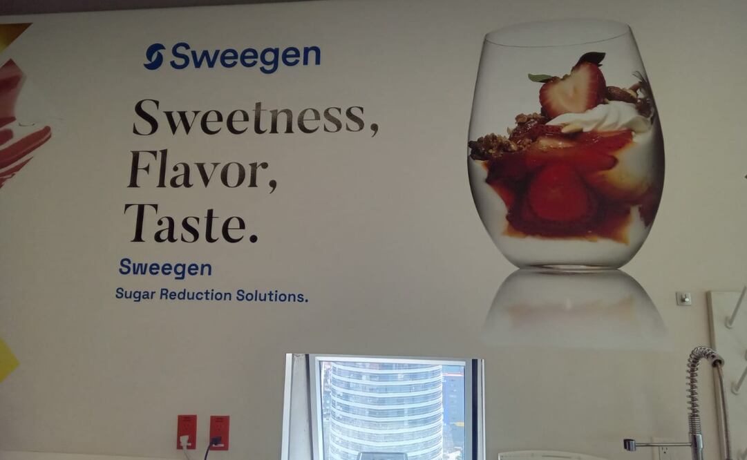 Sergio Borbolla, Director de Desarrollo de Negocios para Latam de Sweegen México, precisó que existe una diferencia significativa de precios en aquellos productos que no tienen sellos del etiquetado frontal y los que sí tienen por exceso de azúcares. Foto: Montserrat Galván/EL UNIVERSAL
