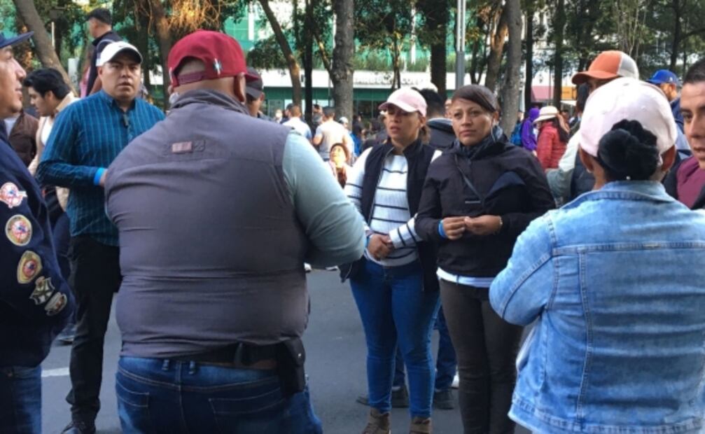 Minuto a minuto de marcha de AMLO en la CDMX