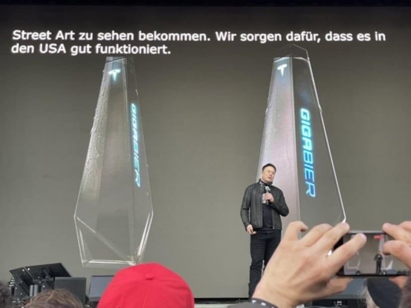 Gigabier, la cerveza que Elon Musk trae como novedad a Tesla 