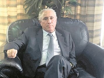 Acuerdan SHCP y FSTSE 5.4% de aumento salarial a trabajadores del Estado 