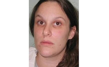 Tras 7 años en prisión, sale libre mamá que mató a hombre que abusaba de su hijo