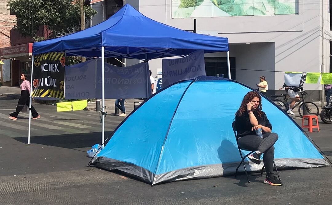 Continúa bloqueo por agua contaminada. Foto: Juan Carlos Williams