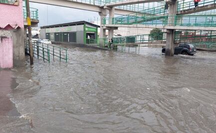 Suspenden servicio en líneas 1 y 4 del Mexibús por inundación de lluvia en Ecatepec