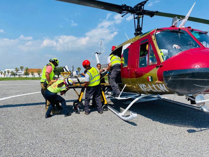 Hombre cae a barranco en Sierra de Tamaulipas; lo rescatan con ayuda de helicóptero. (Foto: especial)