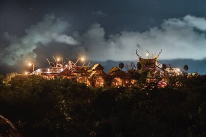 Así es Azulik, el extravagante hotel de Tulum hecho a mano