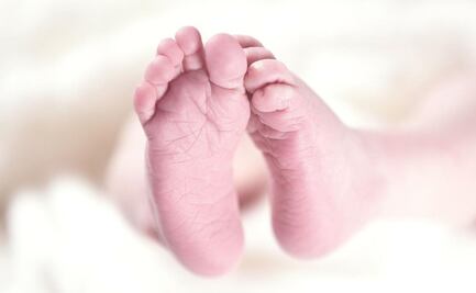 Aún sin sanción, clínica que lesionó oreja a bebé tras practicar cesárea iluminada con celulares